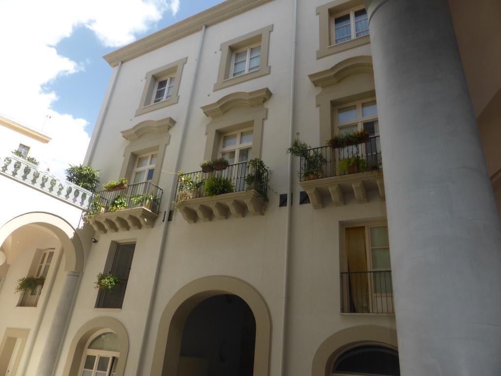 Appartamento In Palazzo Lampedusa 팔레르모 외부 사진