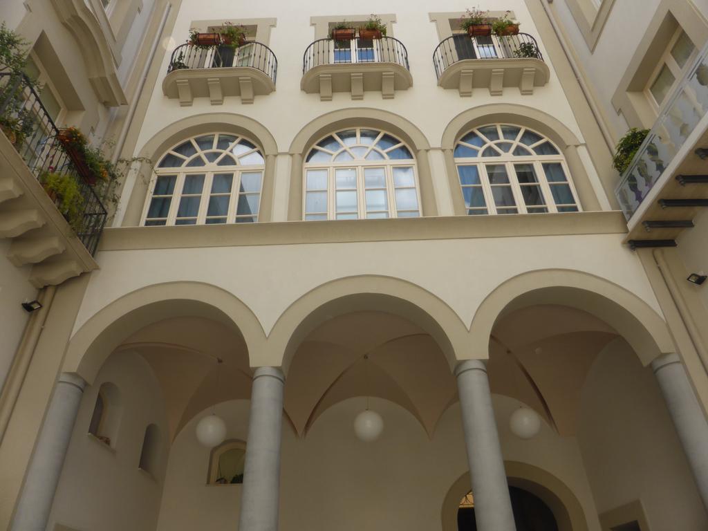 Appartamento In Palazzo Lampedusa 팔레르모 외부 사진